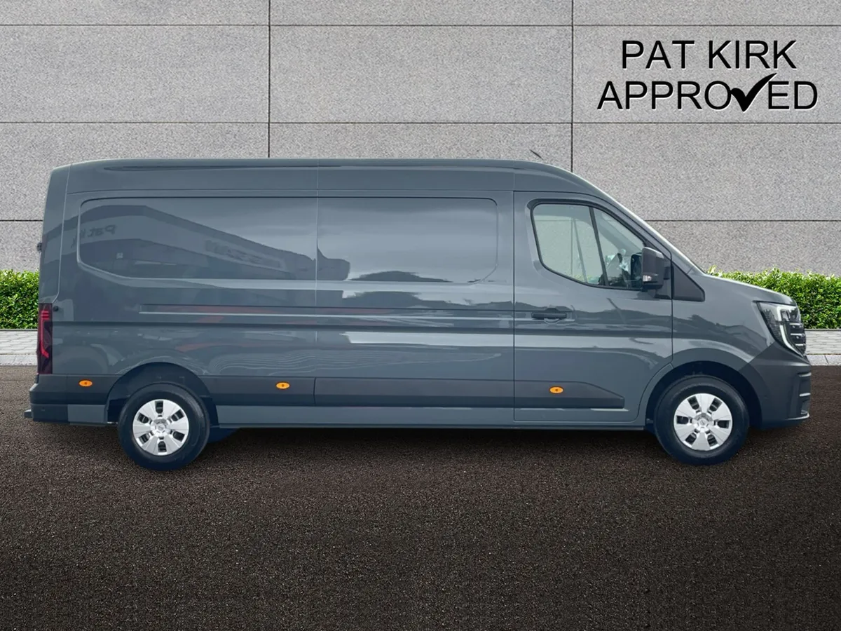 Nissan Interstar F35 L3 Diesel Tekna - Image 3