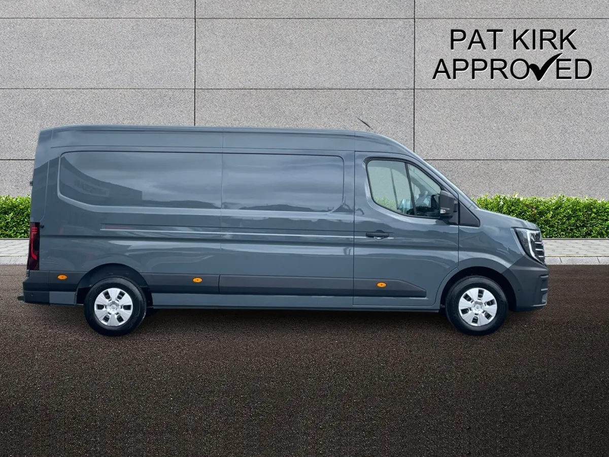 Nissan Interstar F35 L3 Diesel Tekna - Image 3