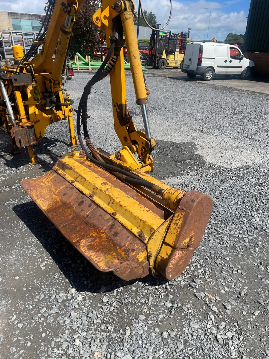 Bomford Hedge Cutter - Image 4