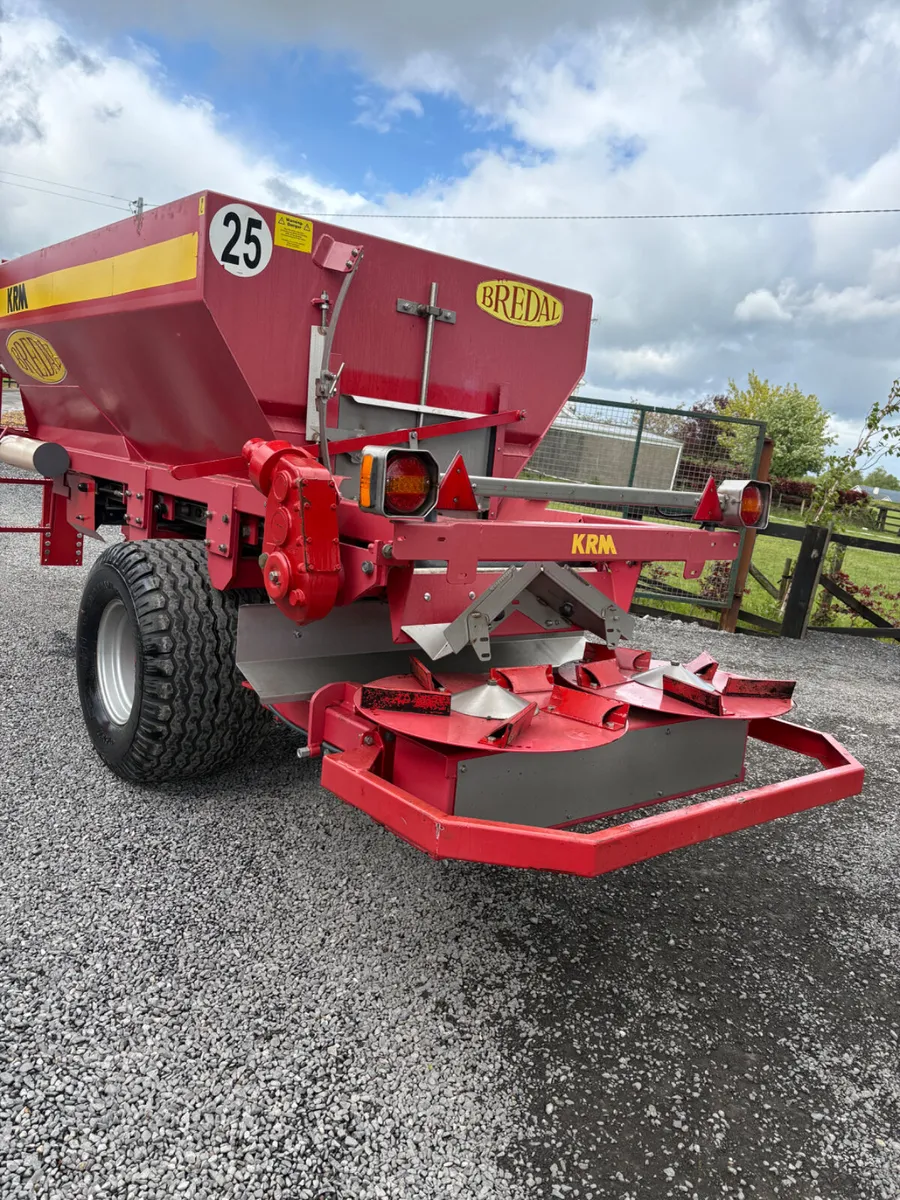 KRM Bredal LimeSpreader - Image 2