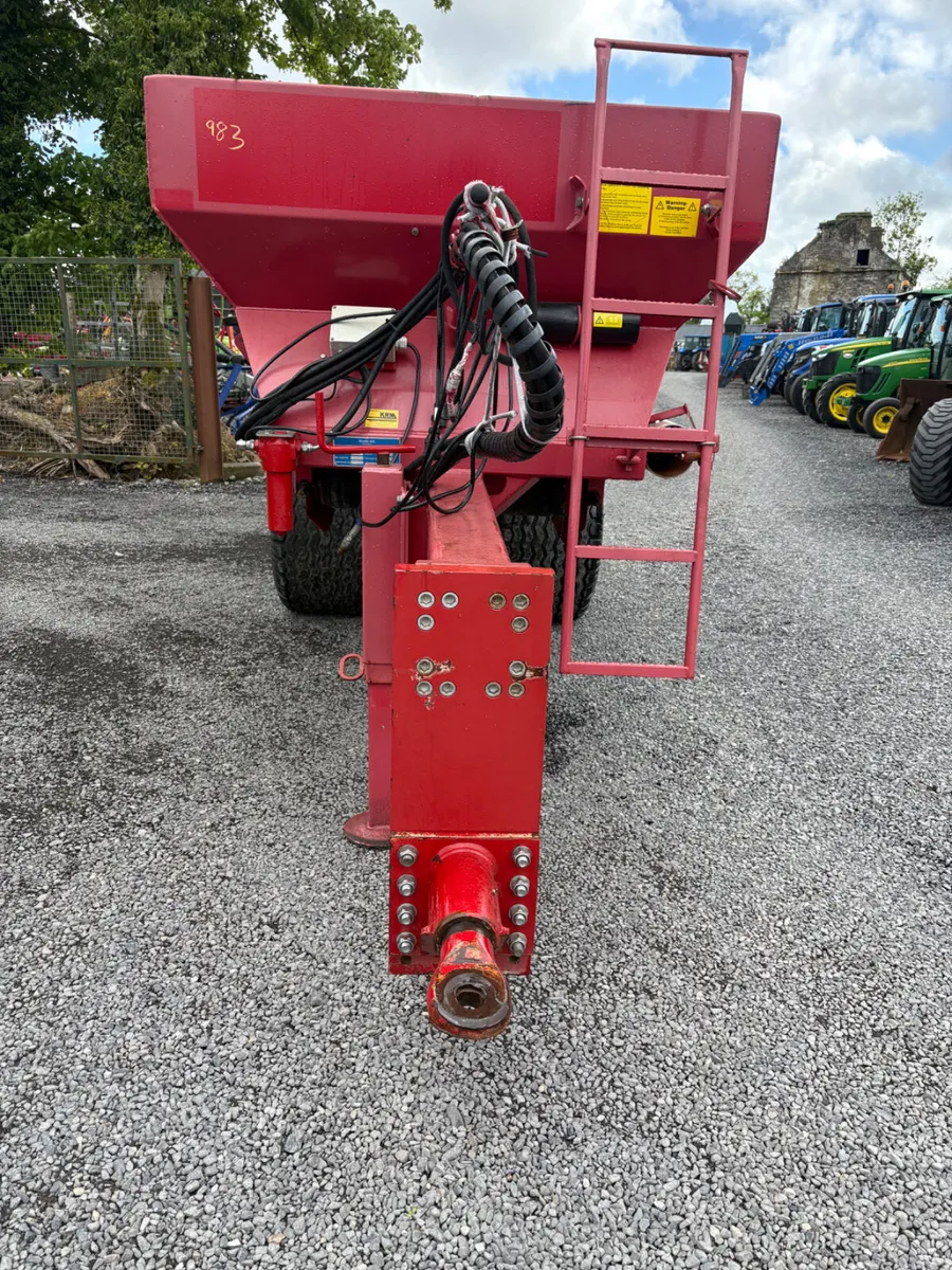 KRM Bredal LimeSpreader - Image 4