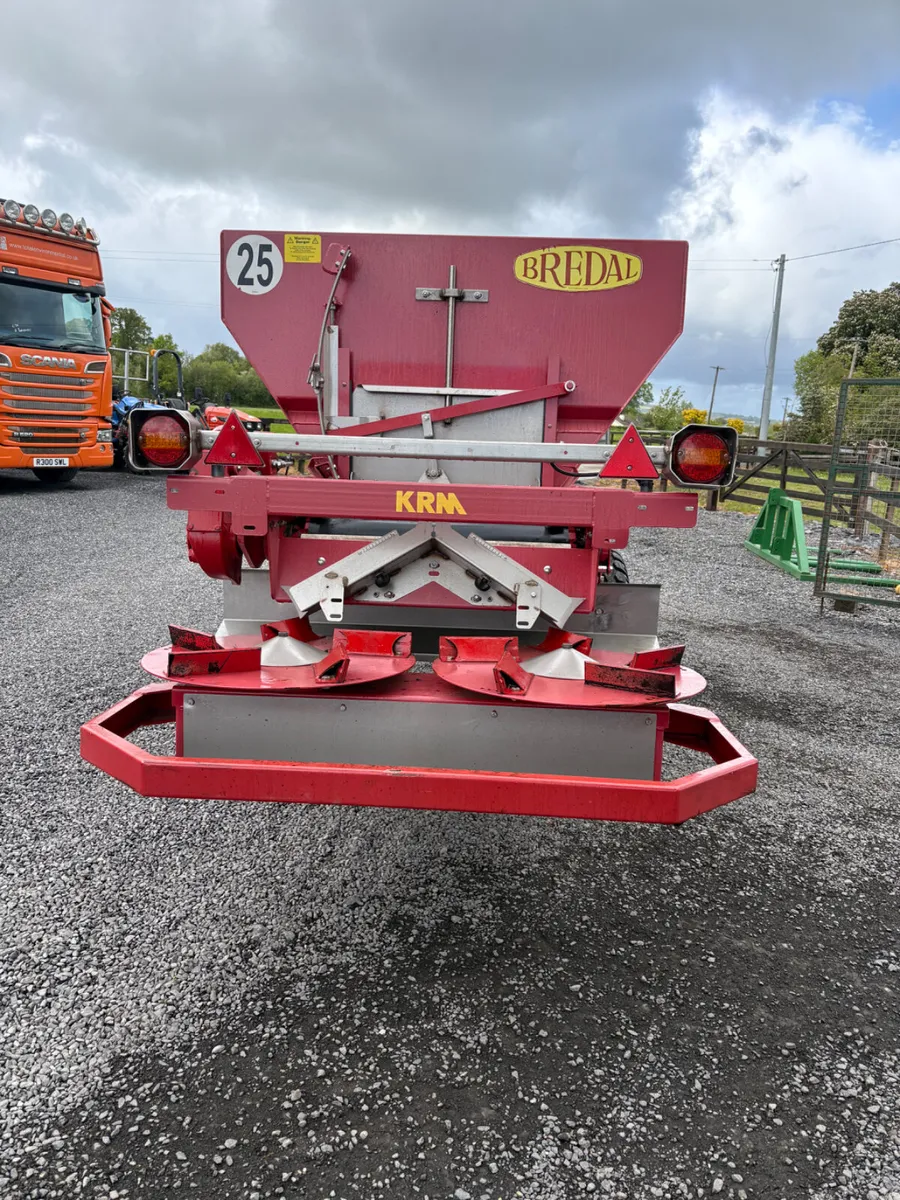 KRM Bredal LimeSpreader - Image 3