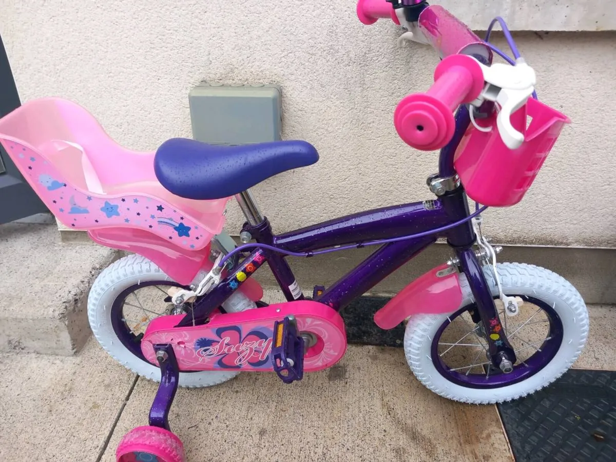 Kids bike size 12 inch wheels - Image 1