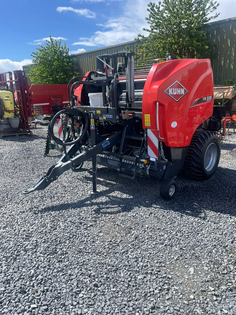 Kuhn 3130 (NEW) - Image 1