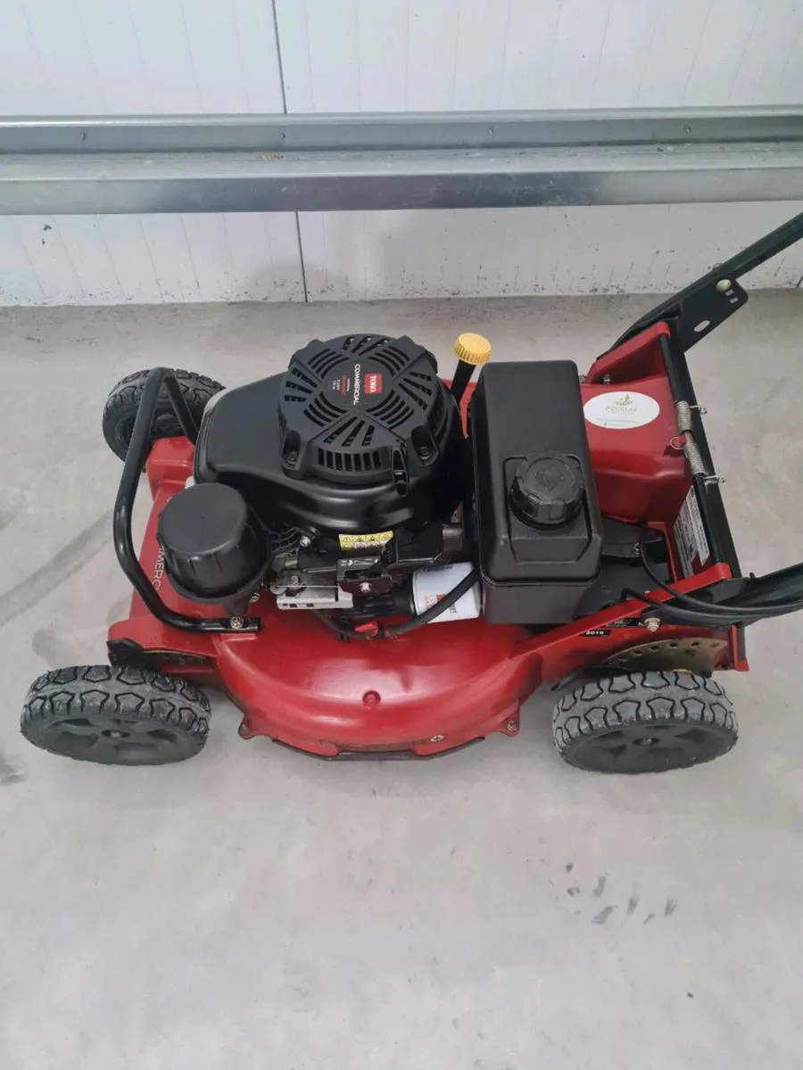 Toro lawnmower (Commercial) - Image 3