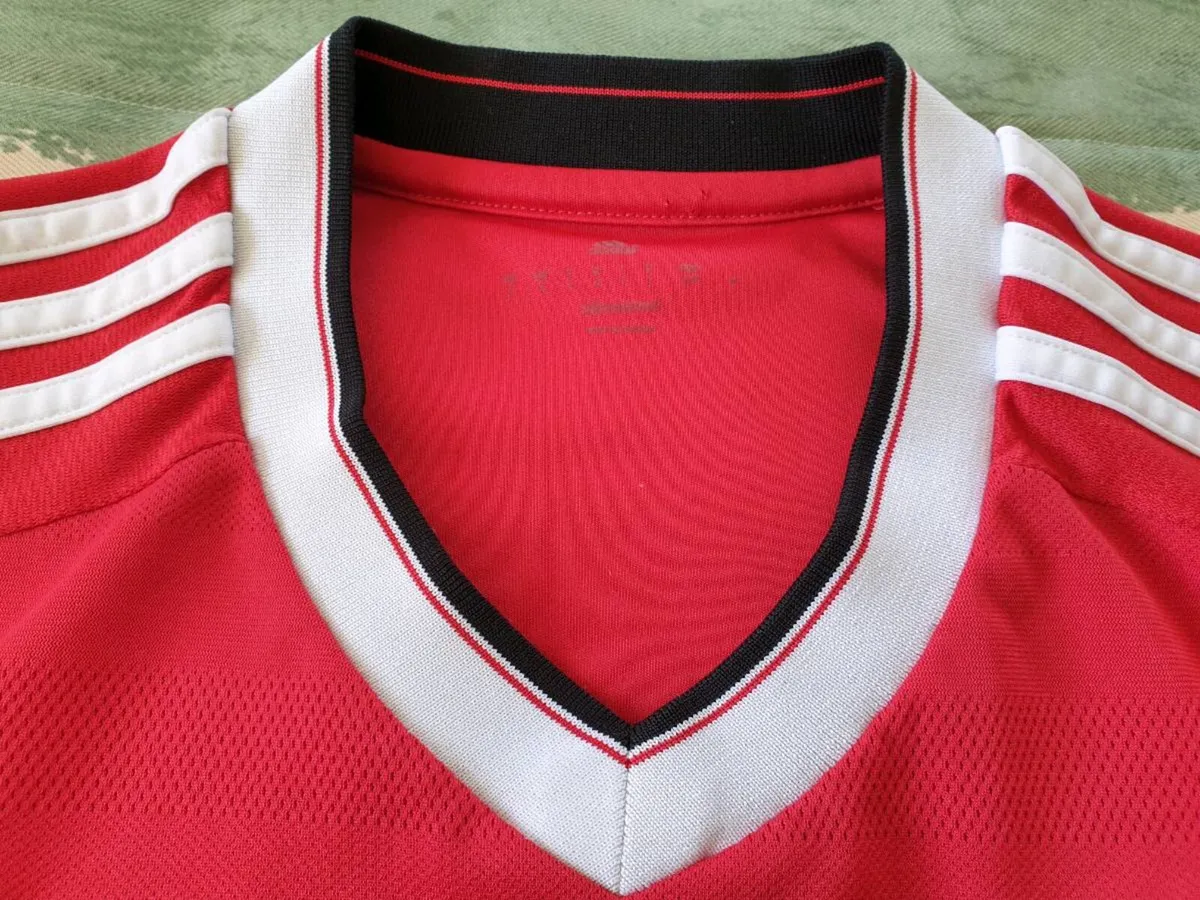 Manchester United Football Club Home Jersey 2015 - Image 3