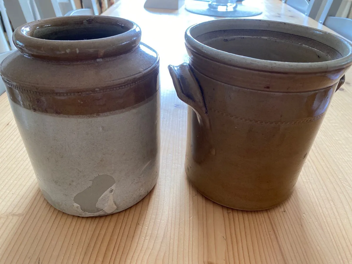 Stoneware jars - Image 2
