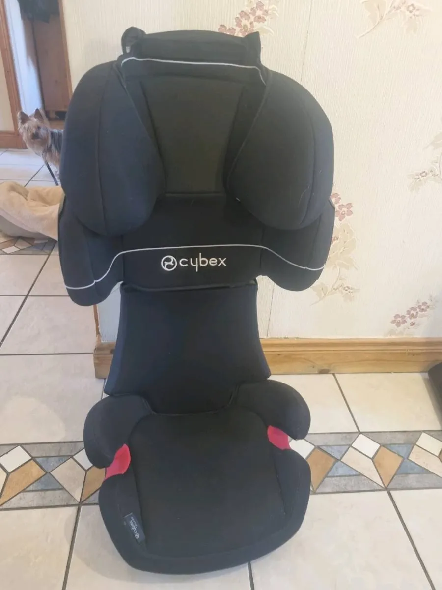 Cybex toddler car seat from 3 to 12yesr old - Image 1