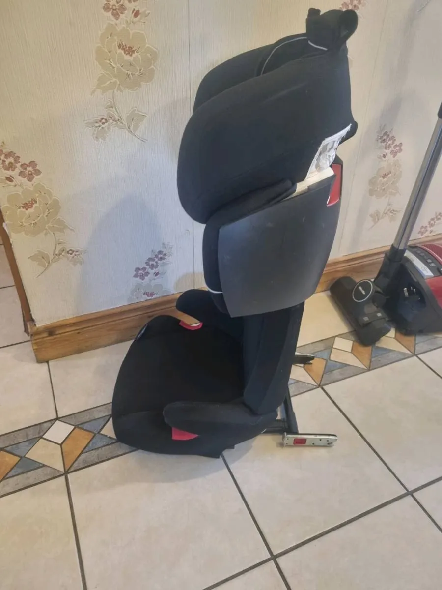 Cybex toddler car seat from 3 to 12yesr old - Image 2