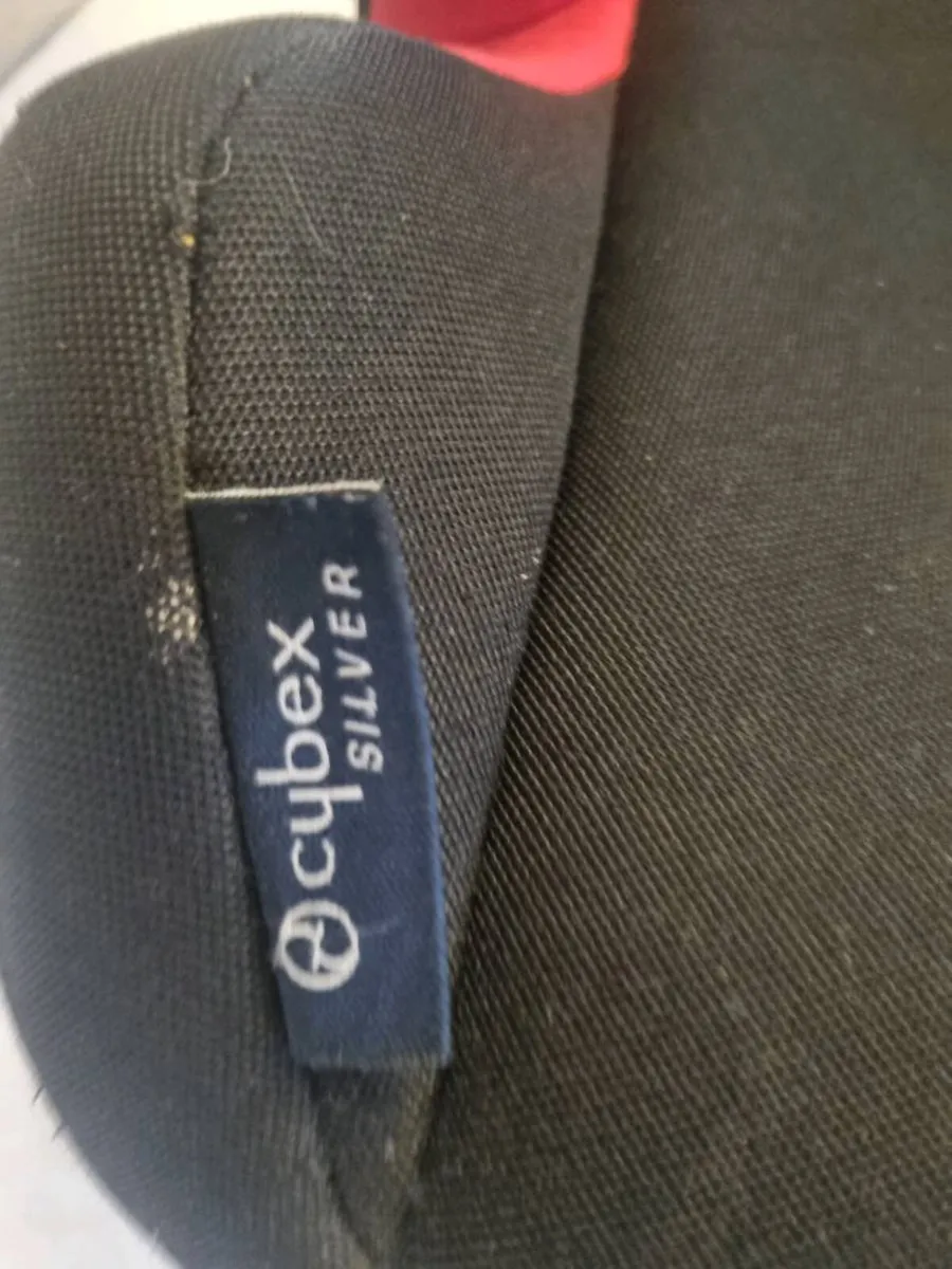 Cybex toddler car seat from 3 to 12yesr old - Image 4