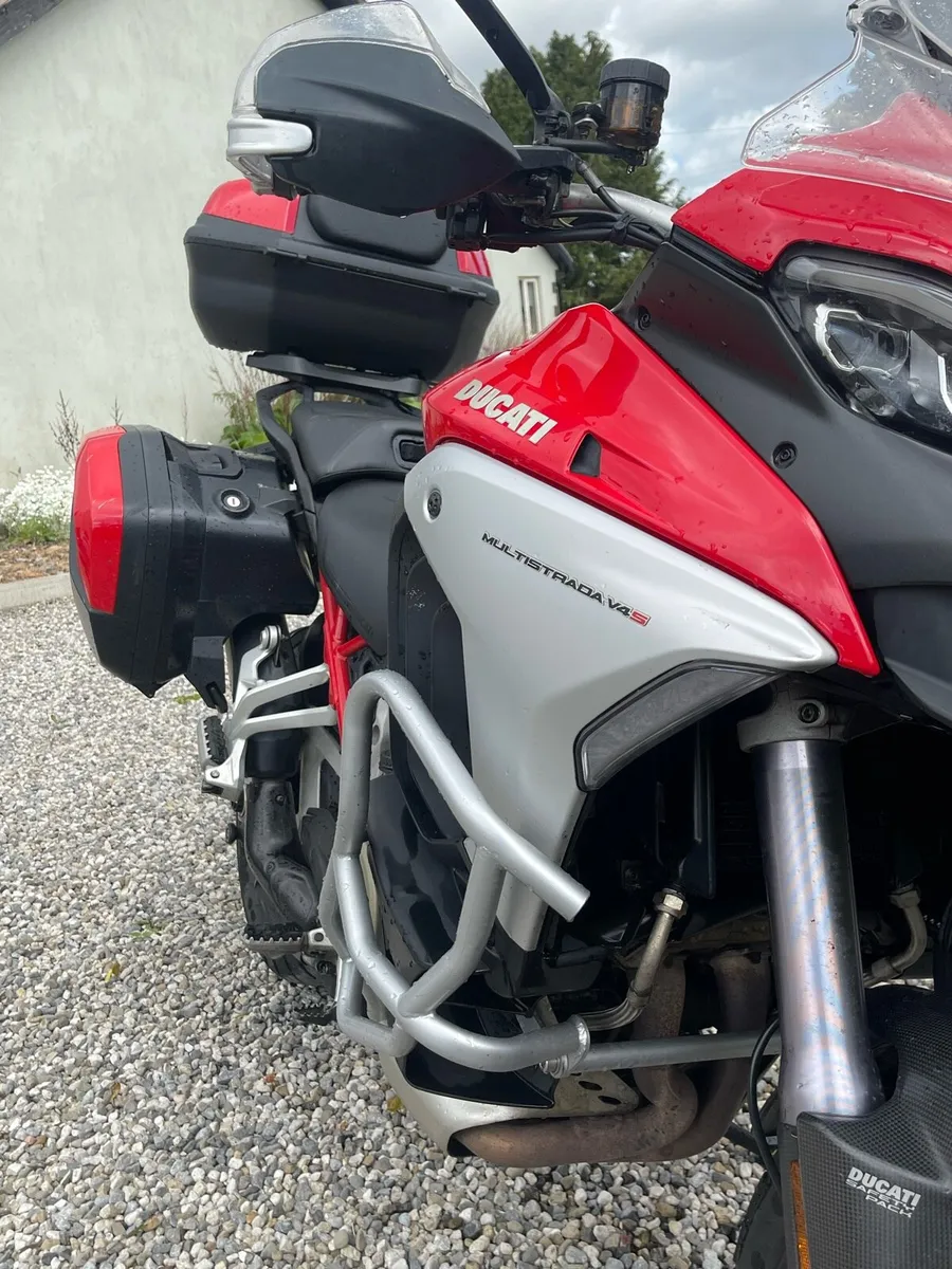 Ducati Multistrada V4 S Travel - Image 2