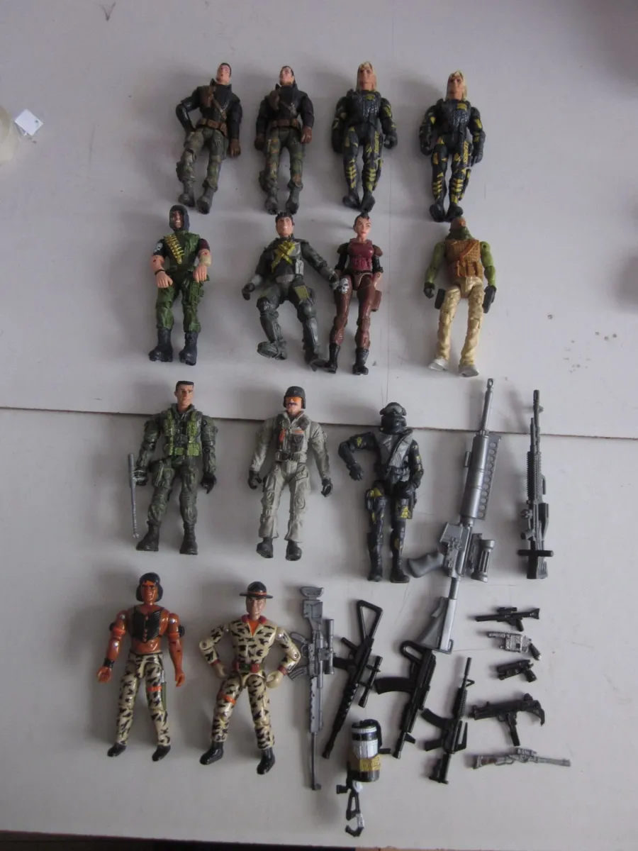 Lanard The Corps Vintage Action Figures X13 - Image 1