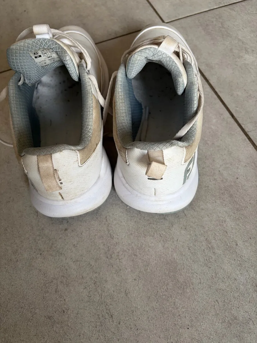 Golf shoes - Image 3
