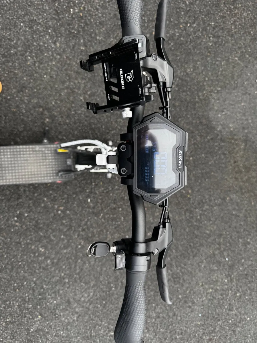 scooter - Image 1