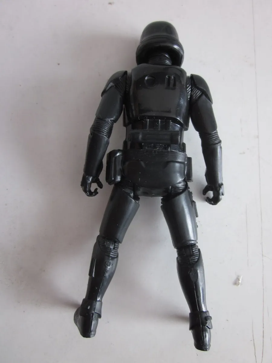 Star Wars First Order Elite Stormtrooper Figure - Image 4