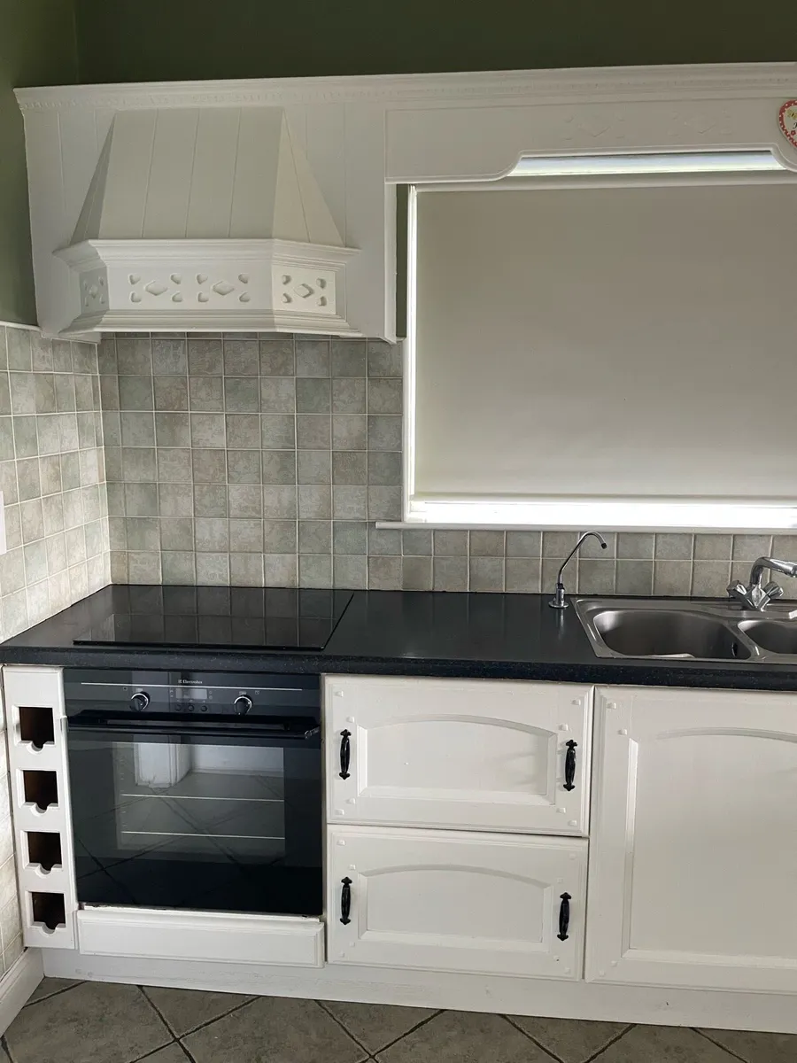 Kitchen Units - Image 4