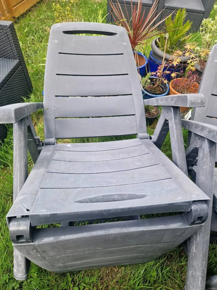 The garden lounge chairs with coushion - Image 3