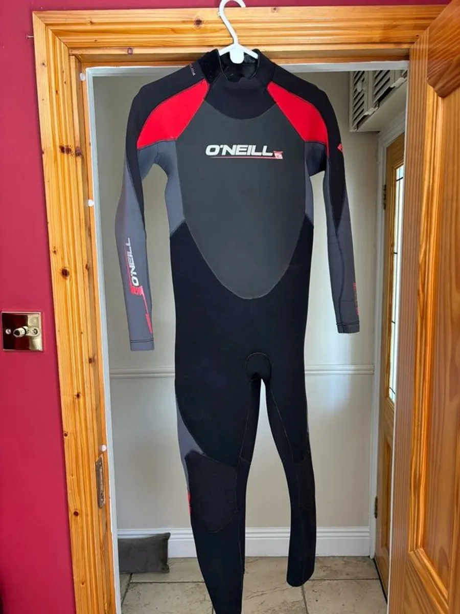 O'Neills Wet Suit - Image 2