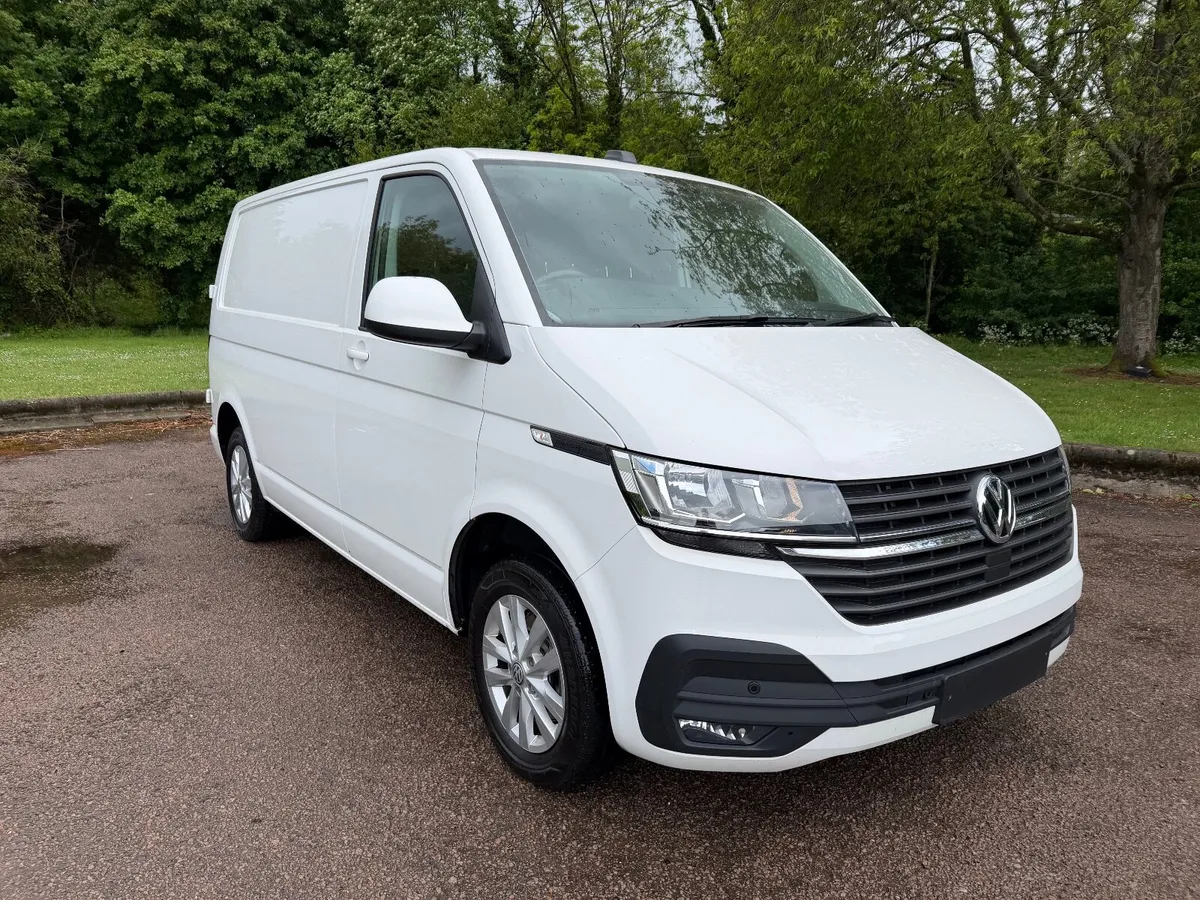 Volkswagen Transporter 2024 Highline Zero VAT * - Image 1