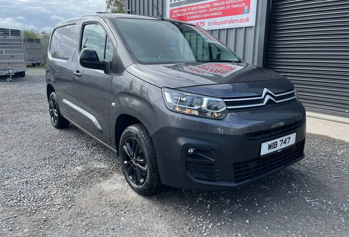 2021 Citroen Berlingo Auto Driver 130BHP - Image 1