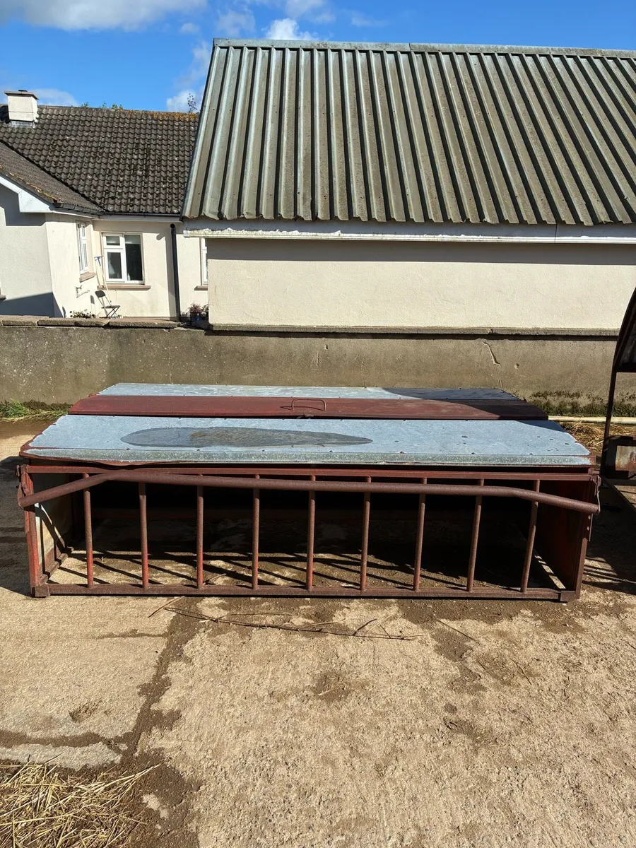 Sheep creep feeder - Image 1