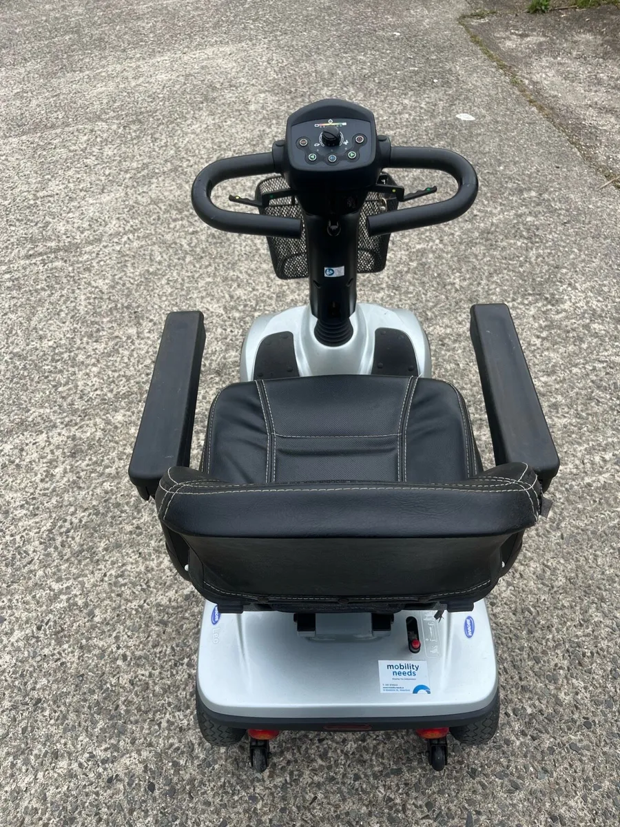 Invacare mobility scooter - Image 3