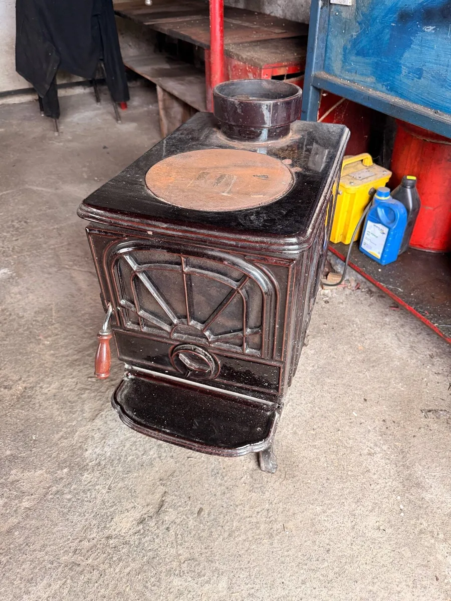 Wood Burning stove - Image 1