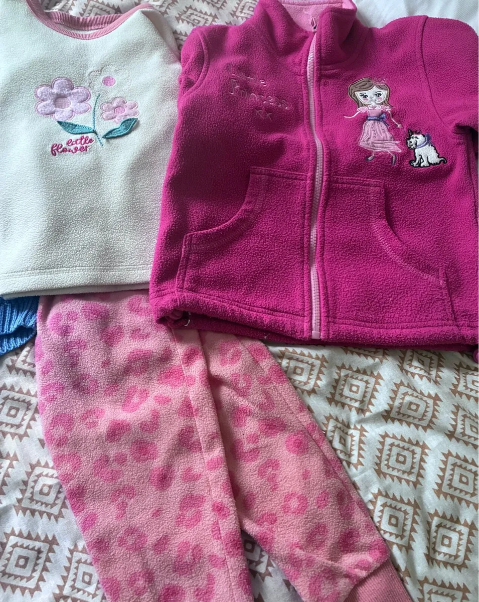 Girl clothes bundle 3-4 years - Image 3