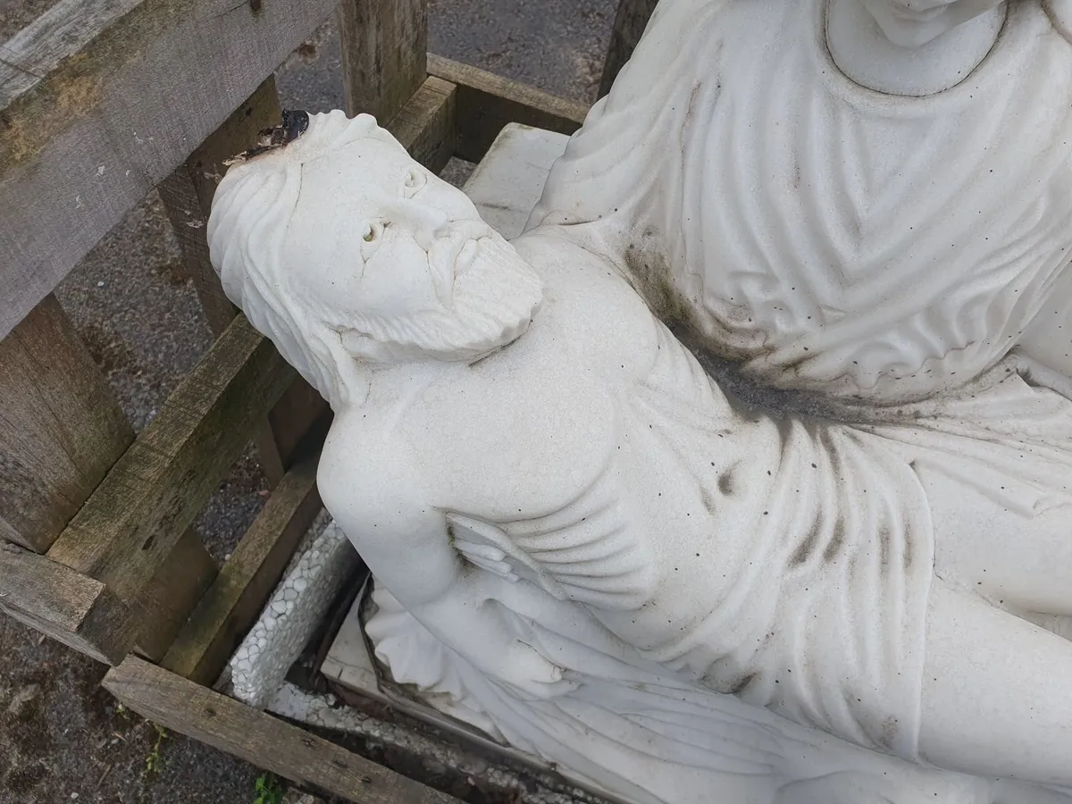Unreserved Auction Of Irish Crafted Headstones - Image 2