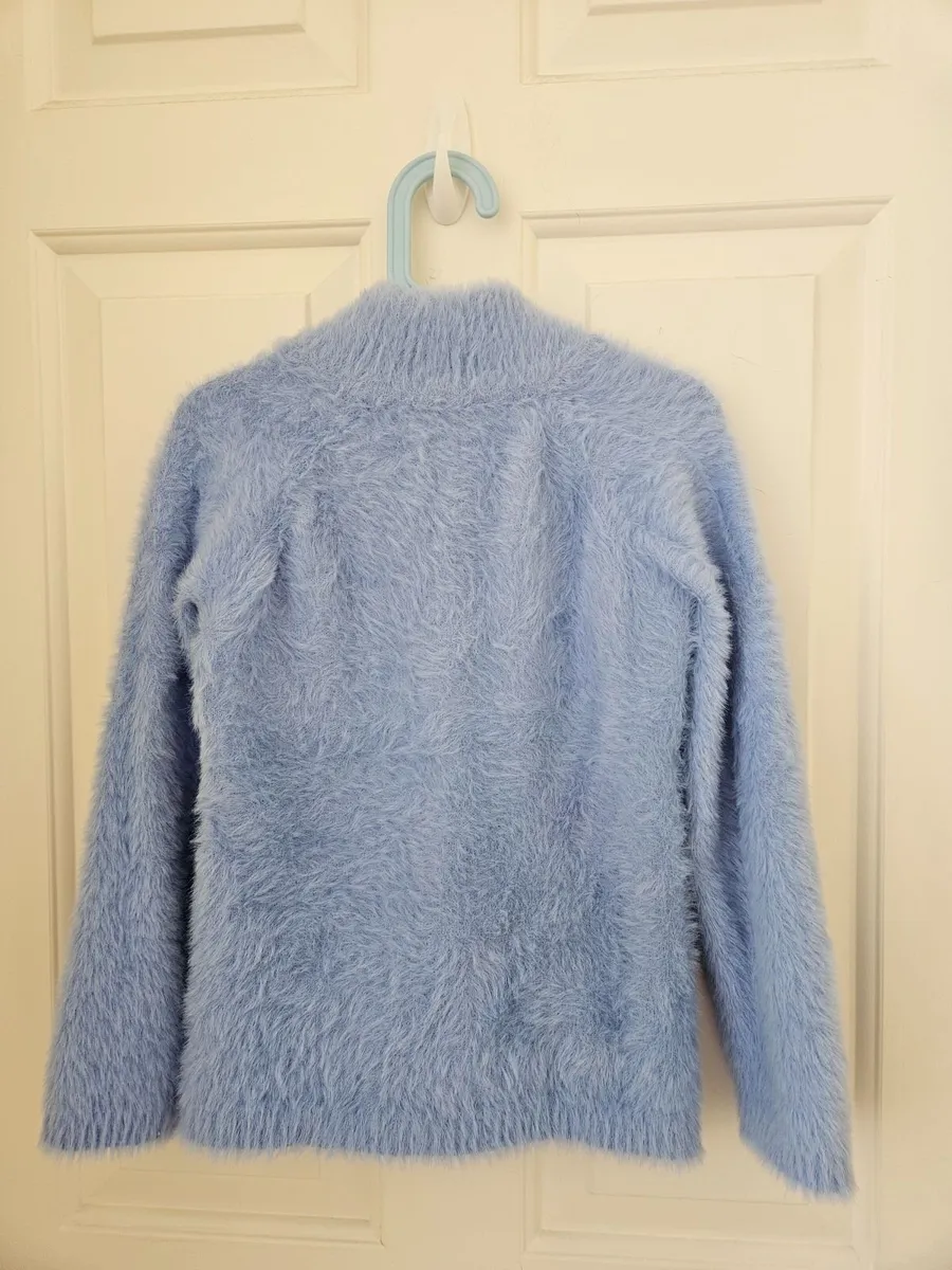 Girls Winter Jumper Age 8 - Image 3