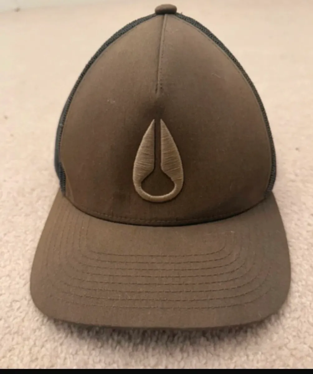Nixon New Trucker Cap / Hat - Mens one size - Image 1