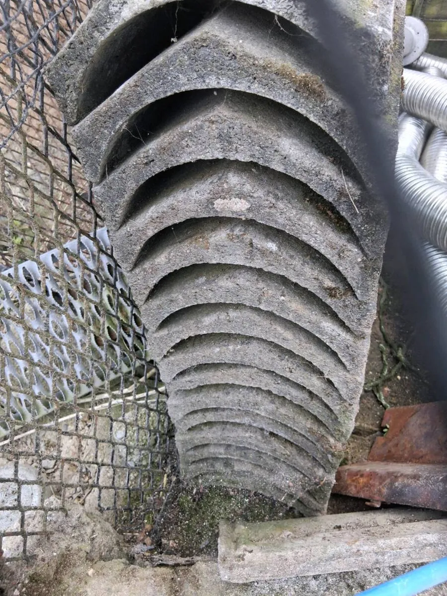 Ridge tiles - Image 1