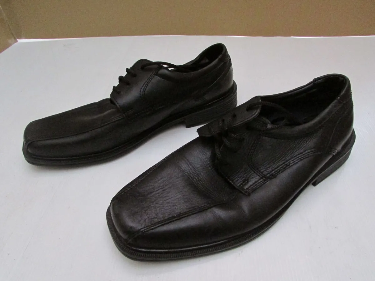 Men's Classic Black Shoes - Image 1