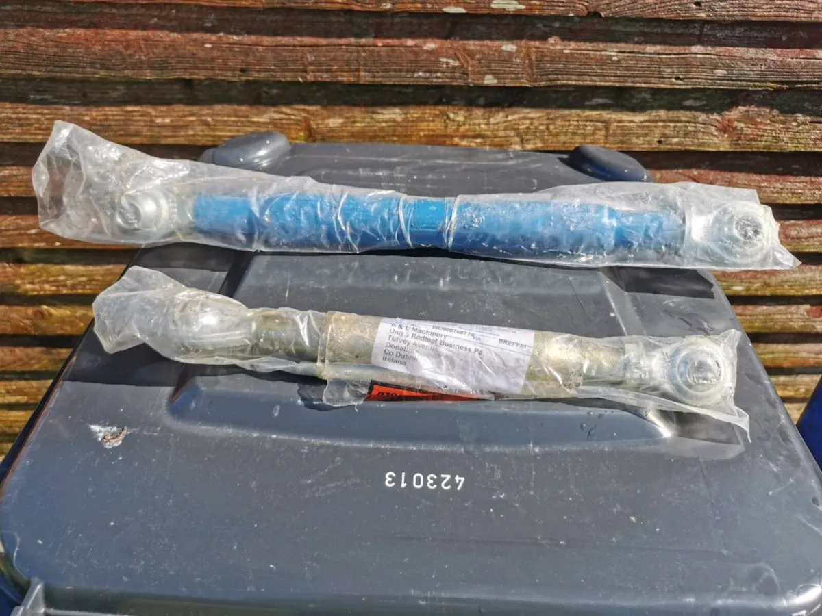 Pair of new top links