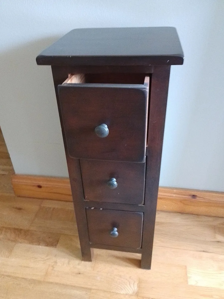 3 drawer chest - Image 3