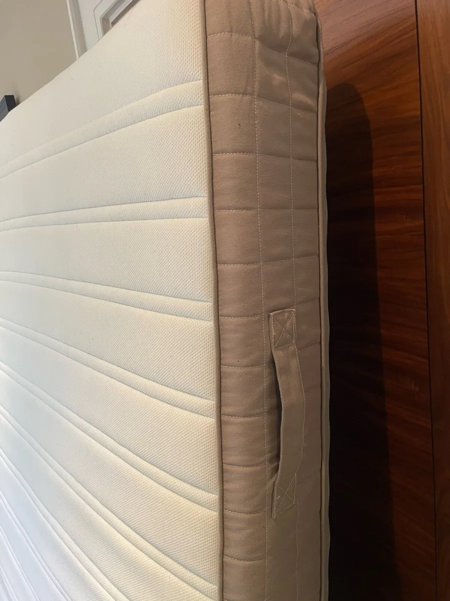 As New - Spotless Pocket Sprung Double Mattress - Image 2