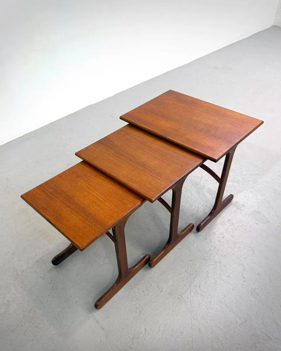 Mid-Century GPlan Nest of Tables - Image 2