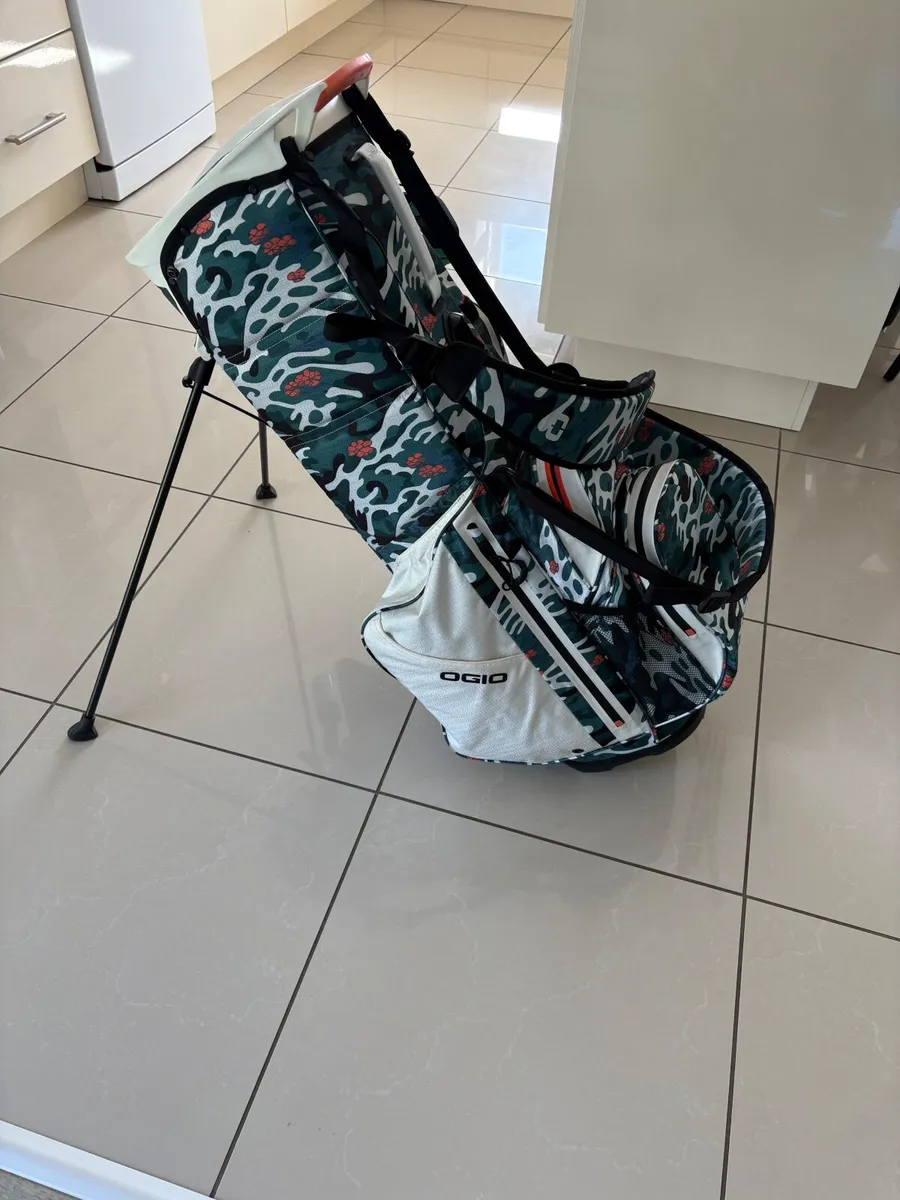 Golf clubs + Bag - Image 4