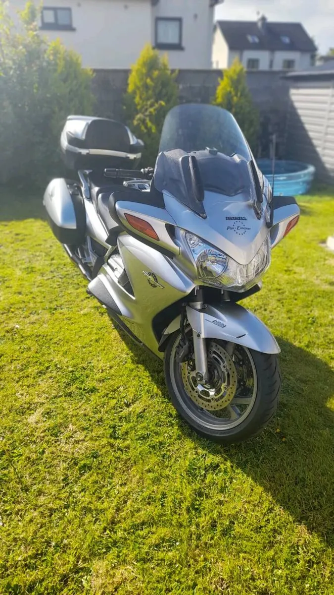 Honda Pan European ST1300 - Image 1