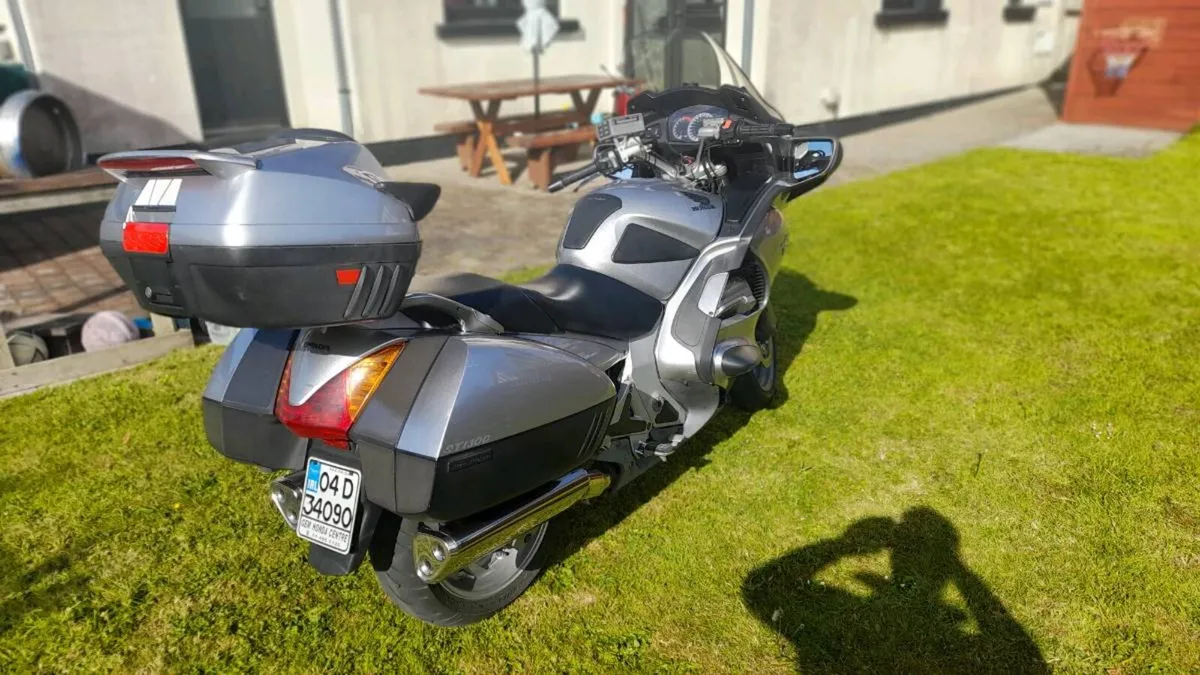 Honda Pan European ST1300 - Image 4