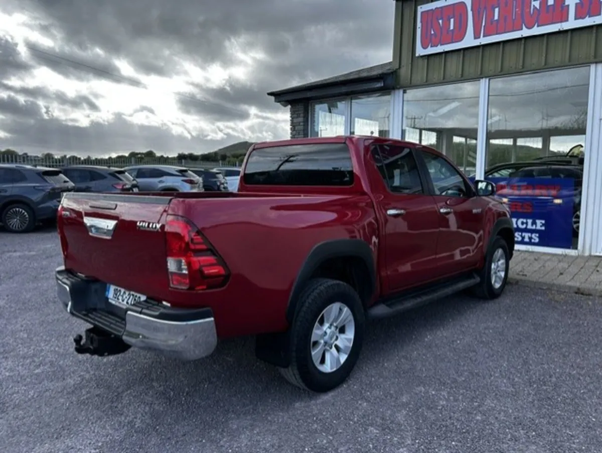 Toyota Hilux 2019 - Image 4