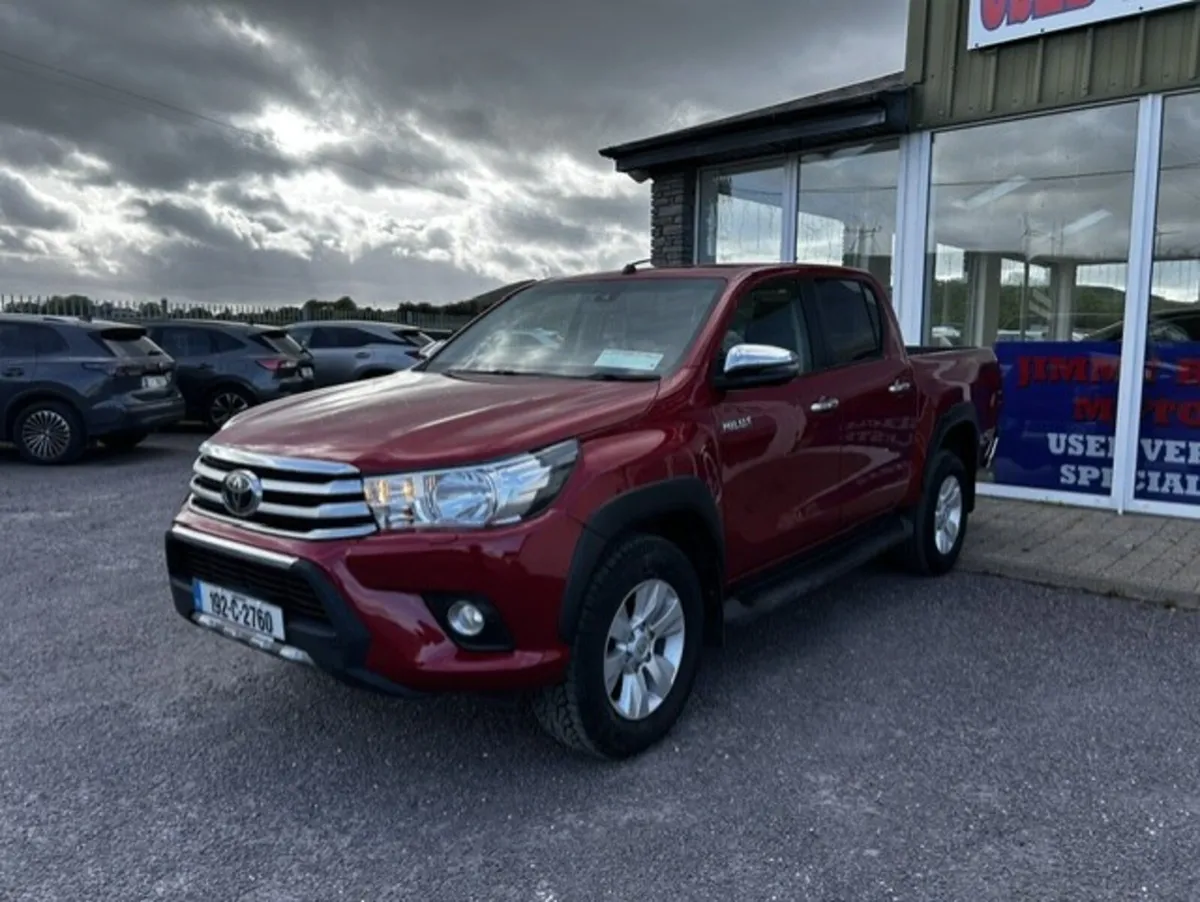 Toyota Hilux 2019 - Image 2