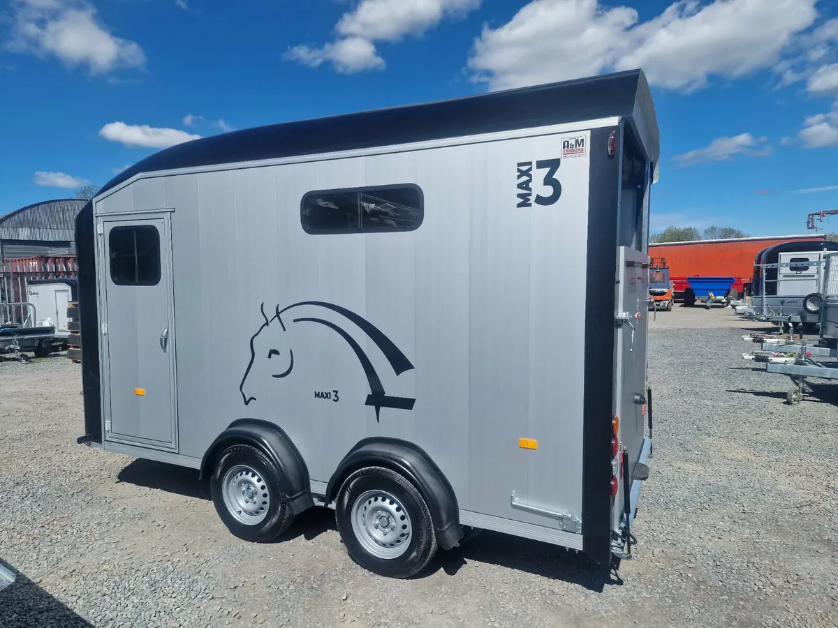 Cheval maxi3 horse trailer horsebox - Image 3