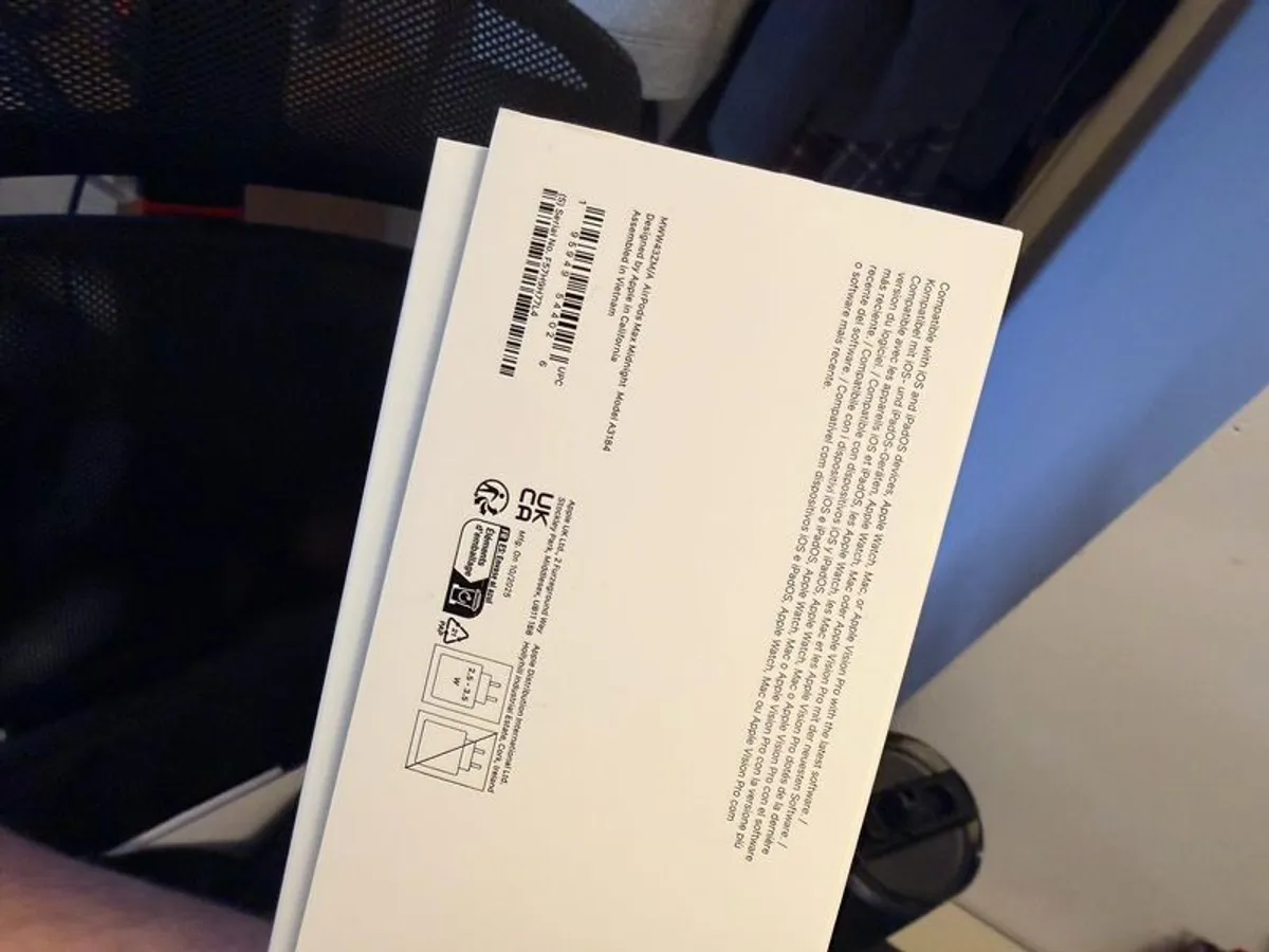 AirPods Max - Image 4