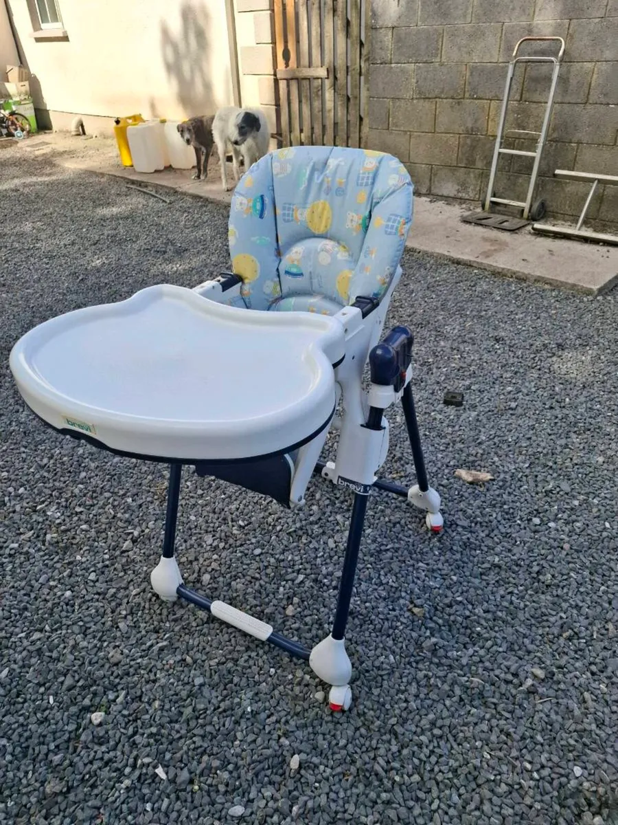 Buggy and high chair - Image 1