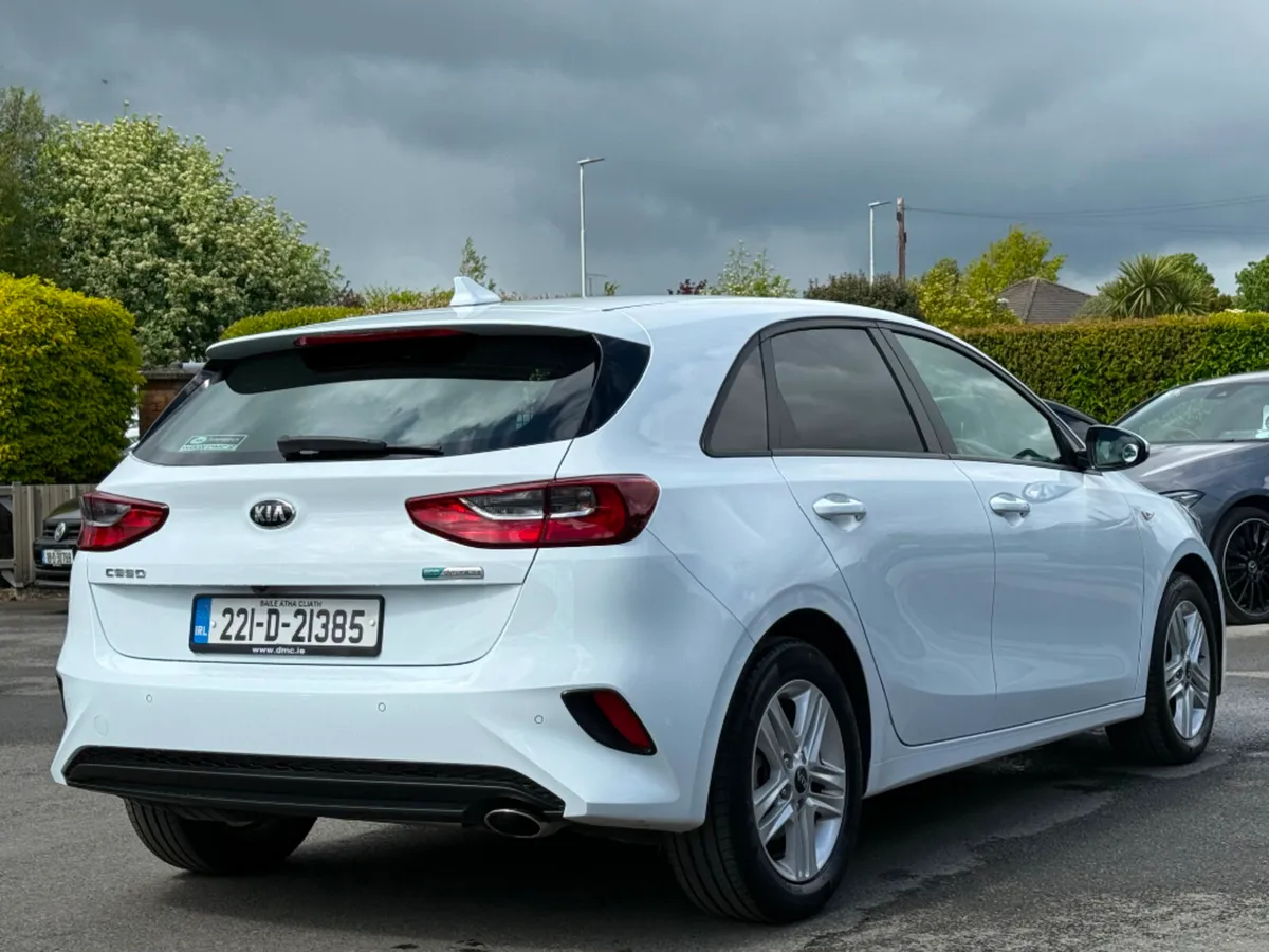 Kia Ceed 1.6D MHEV K2 COMMERCIAL *LOW KMS* - Image 4