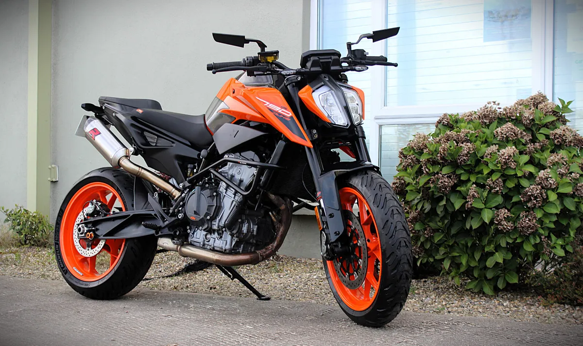 KTM 790 Duke - Image 2