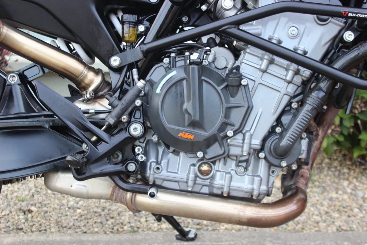 KTM 790 Duke - Image 3