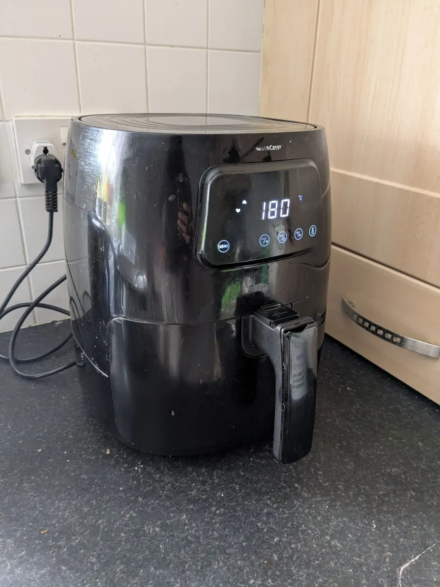 Air Fryer - Image 1