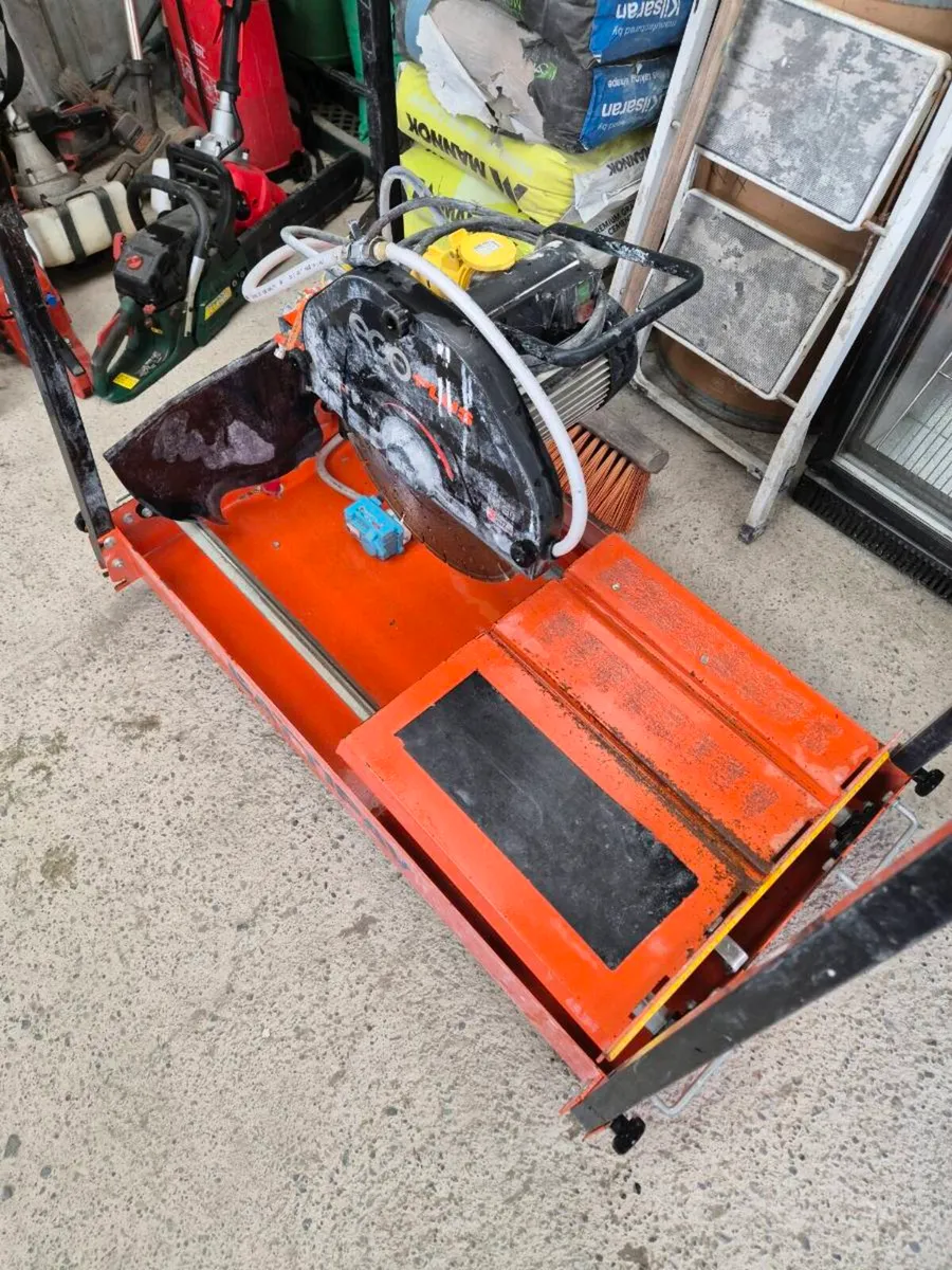 Masonary cutting machine - Image 2